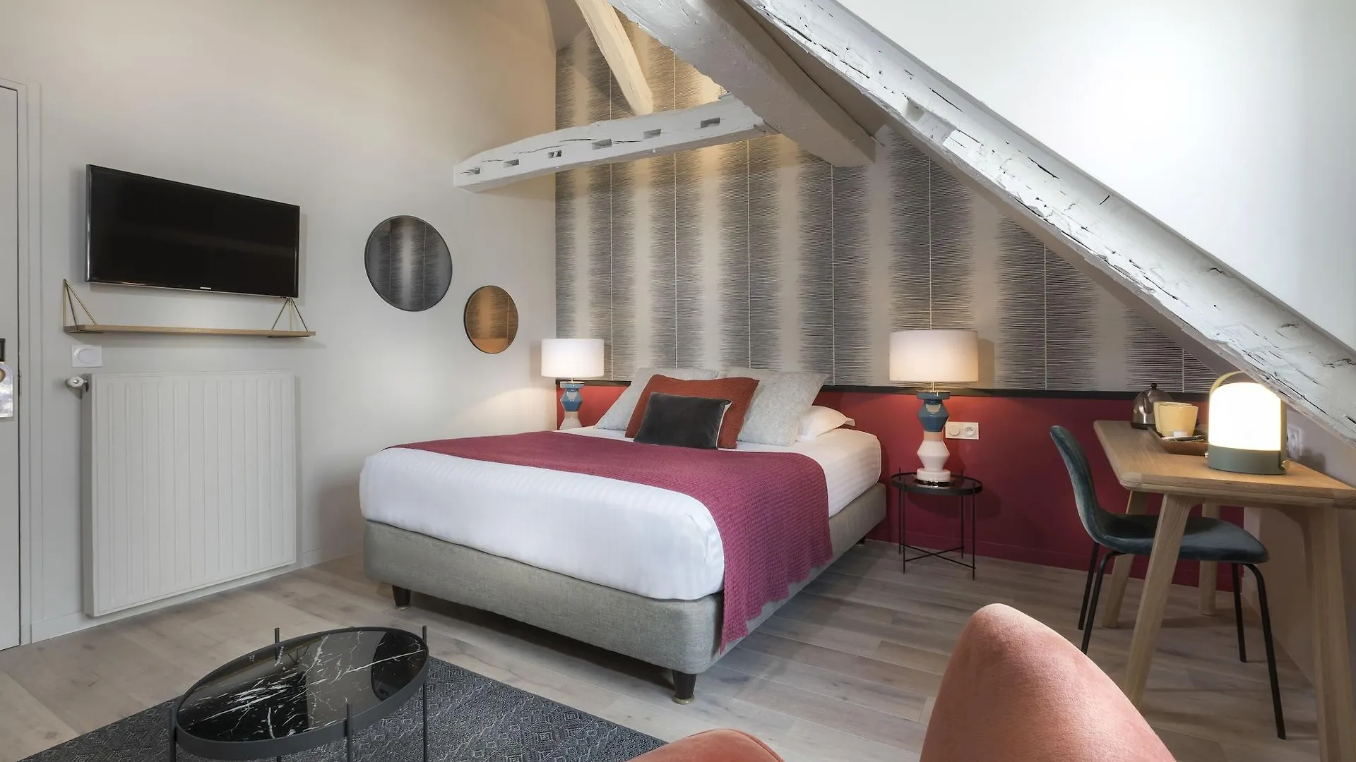 Jeanne D'arc Le Marais Hotel